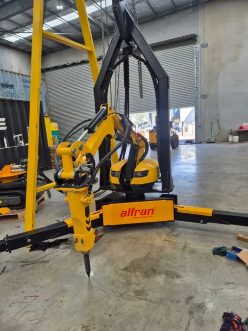 castbreaker-demolition-device-innovative-services CDD - CASTBREAKER DEMOLITION DEVICE by Alfran